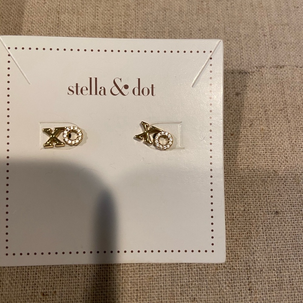 XO XO studs